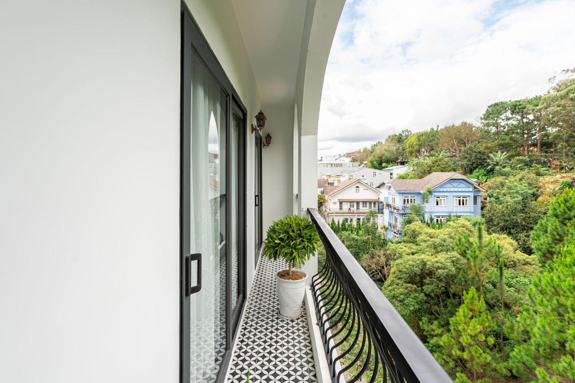 Nature Boutique Hotel Da Lat Exterior photo